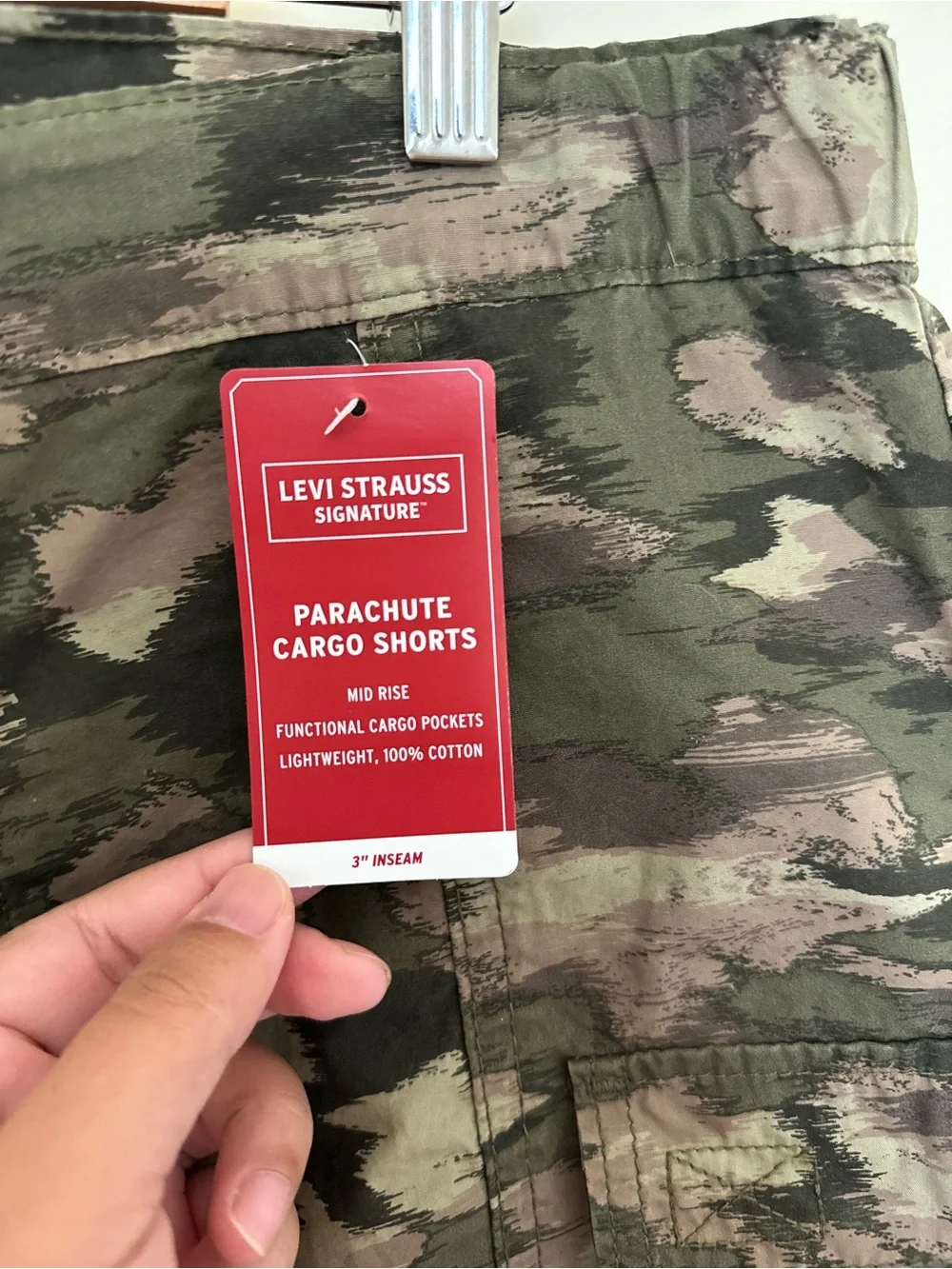 Levi Strauss Signature Womens Mid Rise Parachute Cargo Shorts